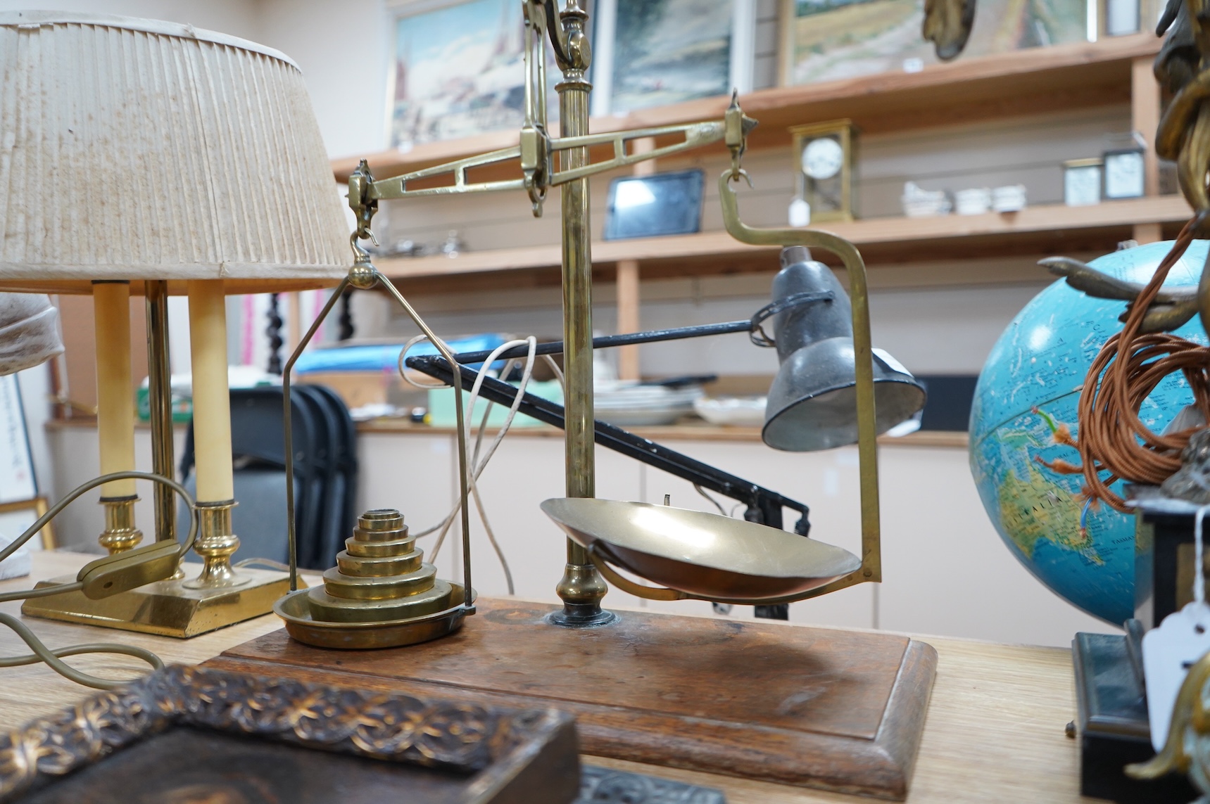 A set of 19th century brass and oak apothecary scales, 43cm
